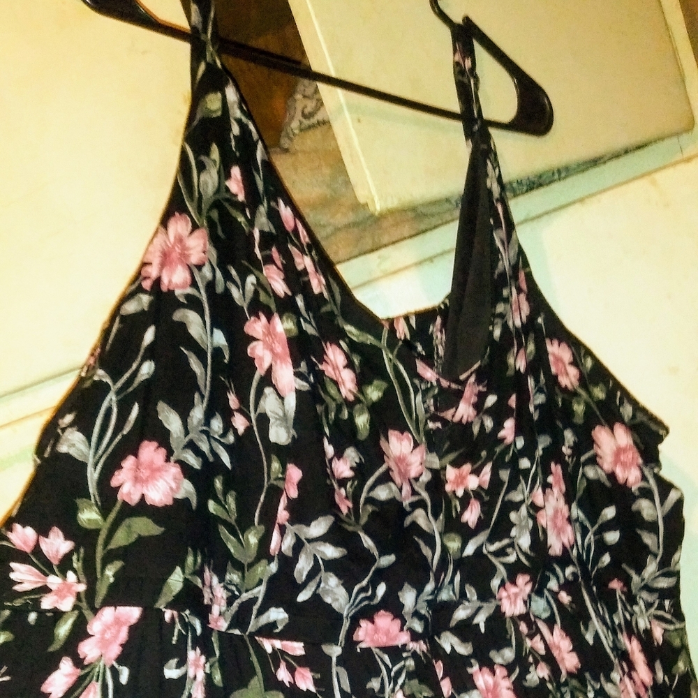 NWT 6x handkerchief tank dress